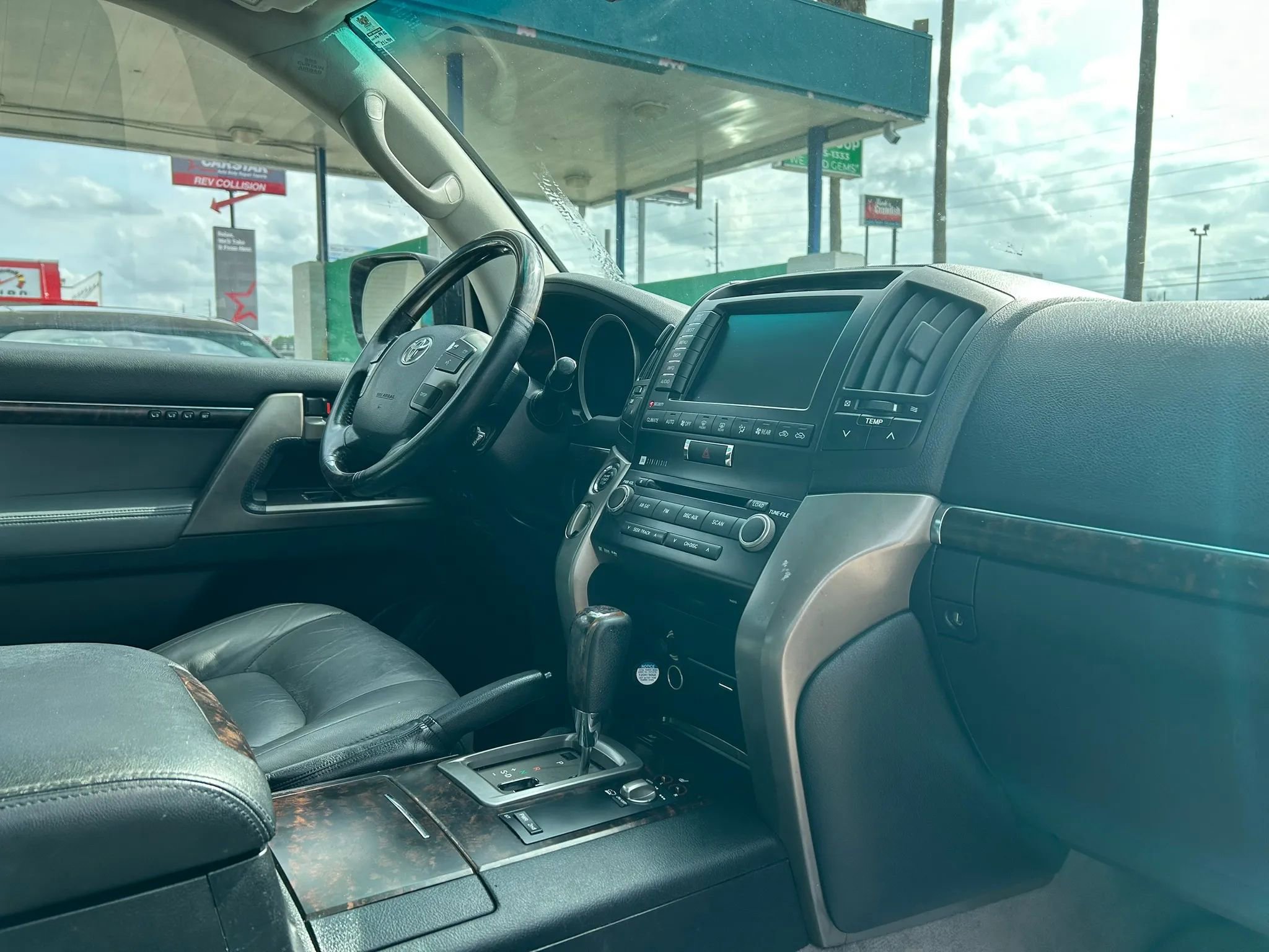 Used 2008 Toyota Land Cruiser AWD/4WD image 13