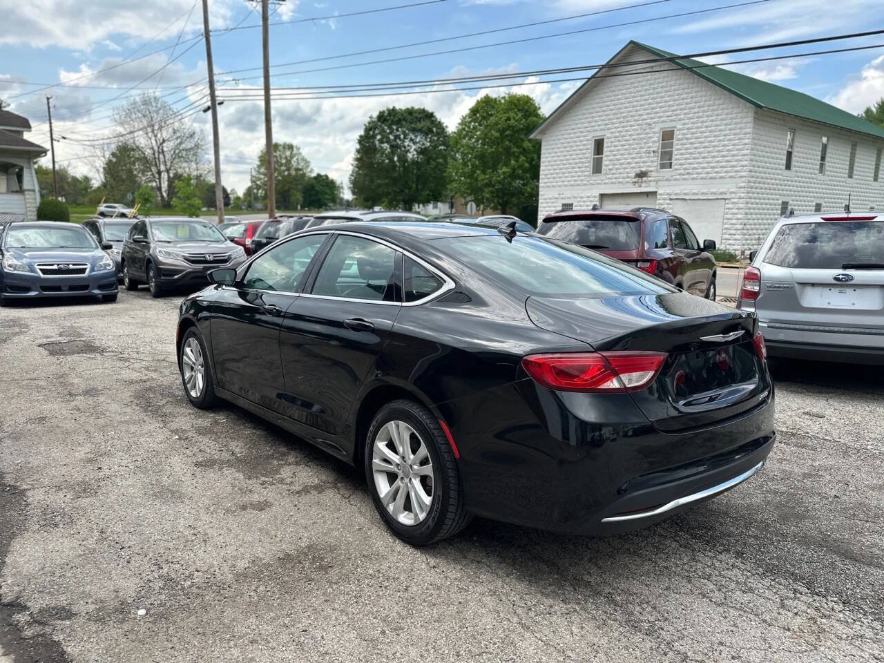 Used 2017 Chrysler 200 Limited Platinum FWD image 8