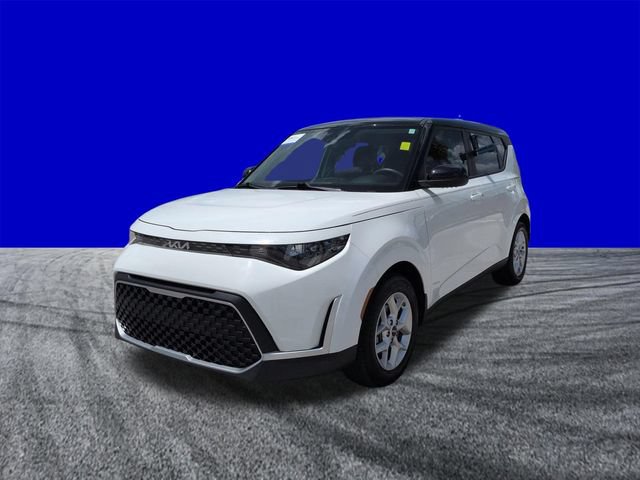 Used 2025 Kia Soul S FWD image 8