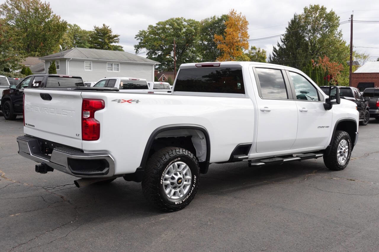 Used 2023 Chevrolet Silverado 2500 LT w/ Snow Plow Prep/Camper Package image 3