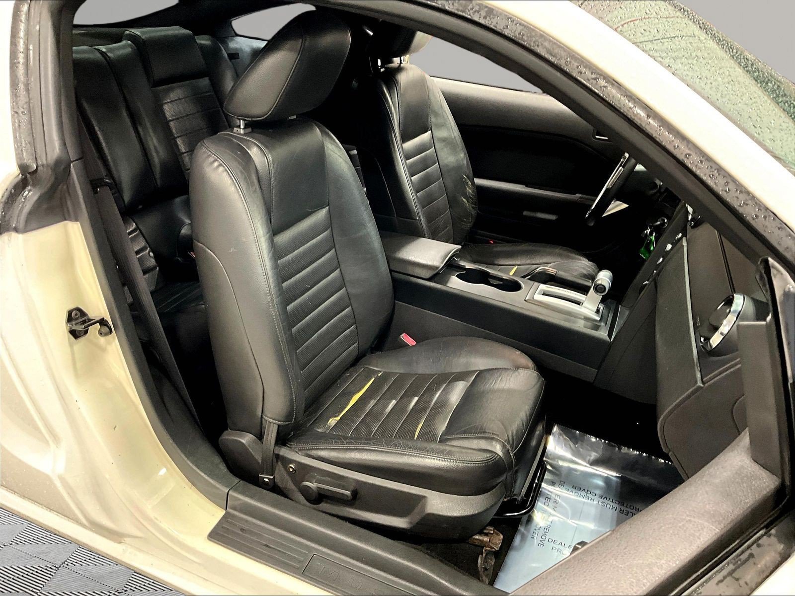 Used 2005 Ford Mustang GT RWD image 24