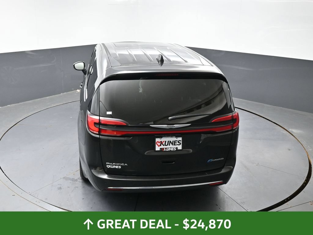 Used 2023 Chrysler Pacifica Limited FWD image 51