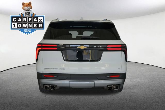 Used 2024 Chevrolet Traverse LT w/ Enhanced Driving Package AWD/4WD image 12