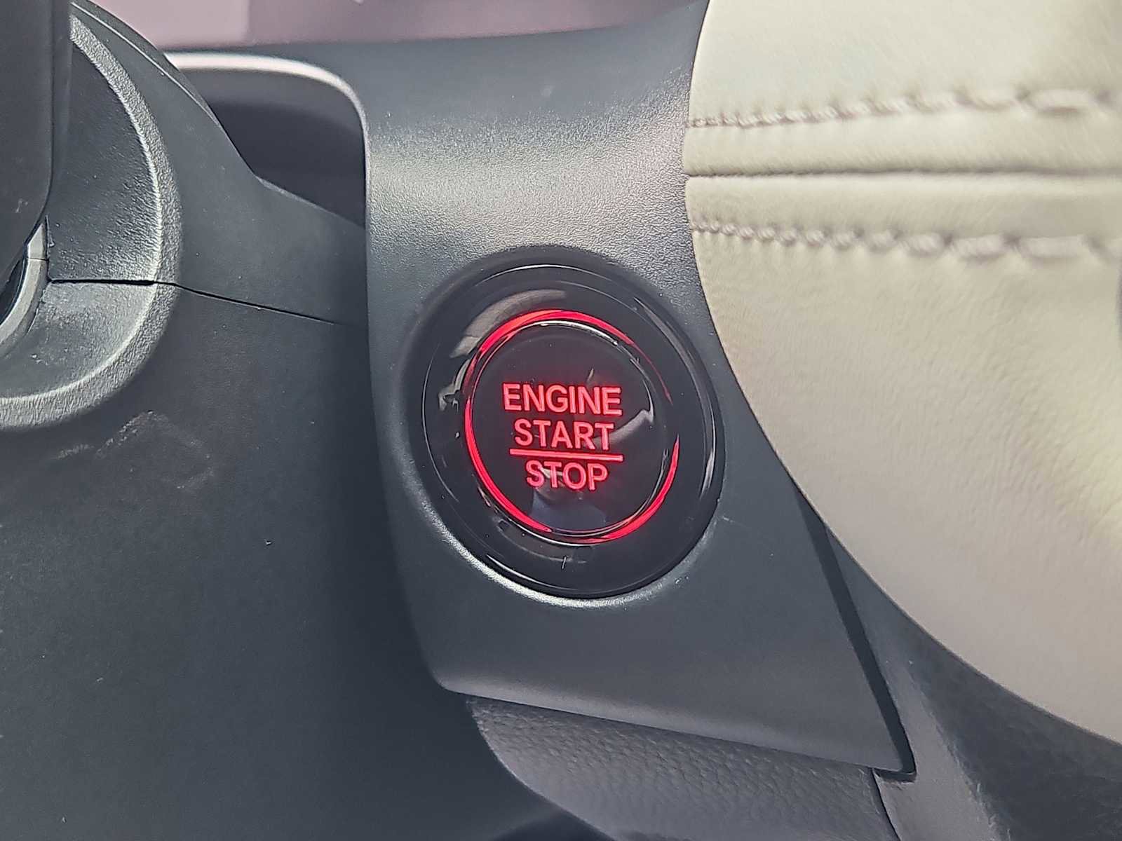 Certified 2026 Honda HR-V LX image 18