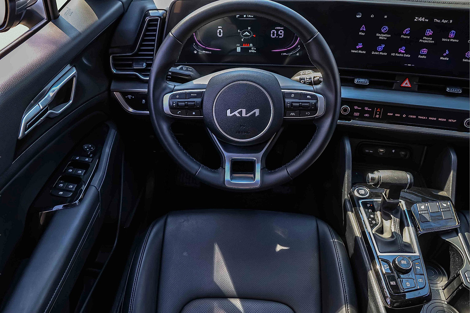 Certified 2024 Kia Sportage EX image 17