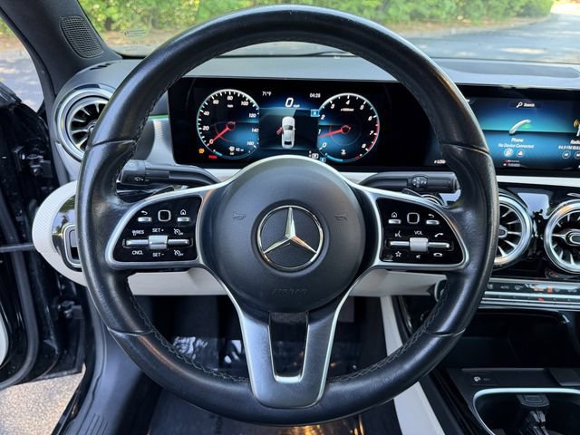 Used 2022 Mercedes-Benz A 220 4MATIC image 16