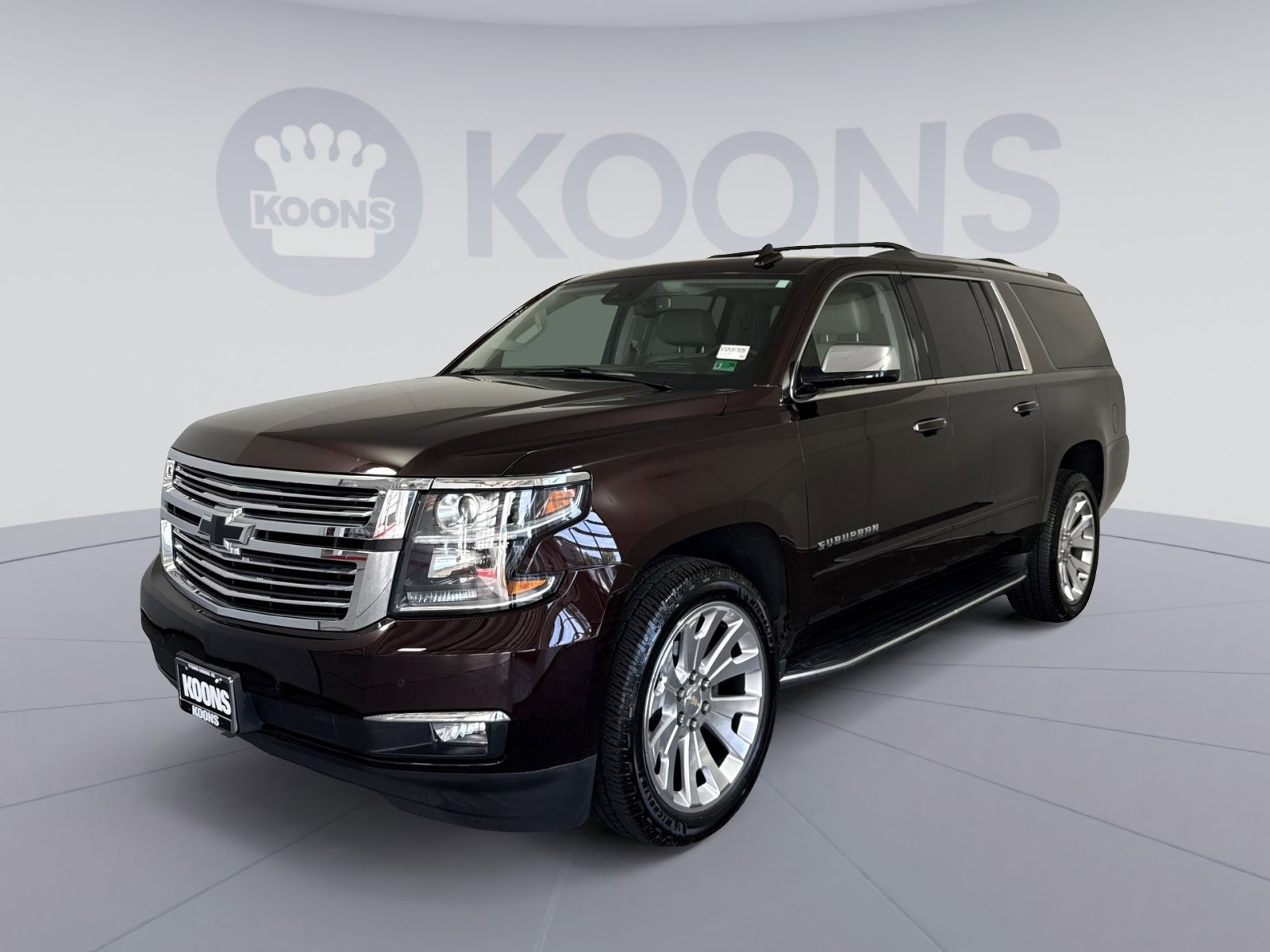 Used 2020 Chevrolet Suburban Premier AWD/4WD image 1