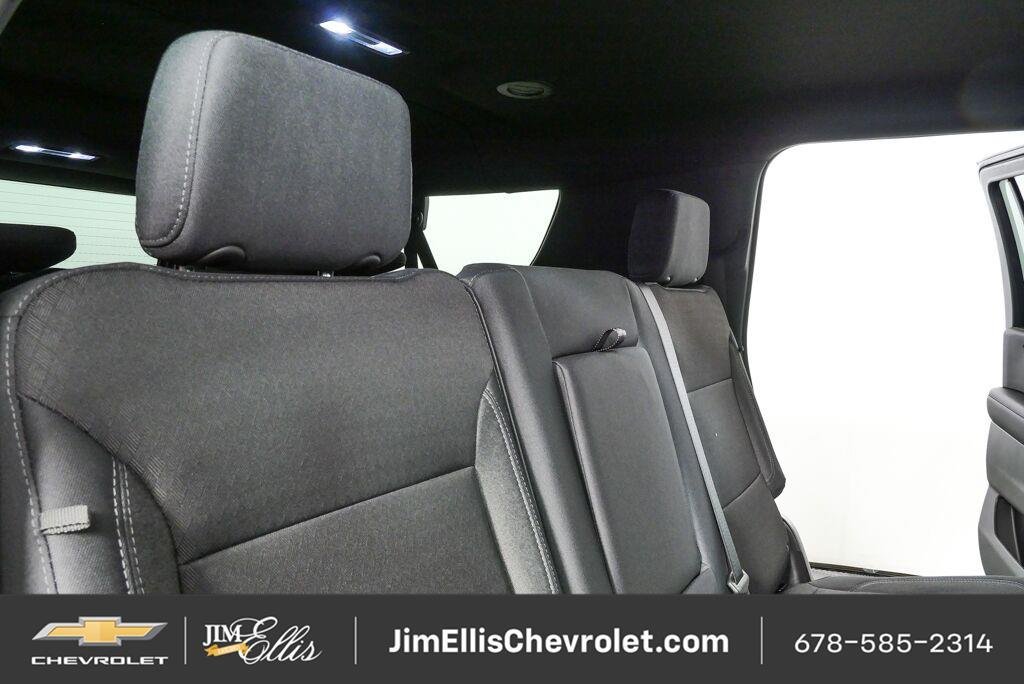 New 2026 Chevrolet Suburban LS RWD image 21
