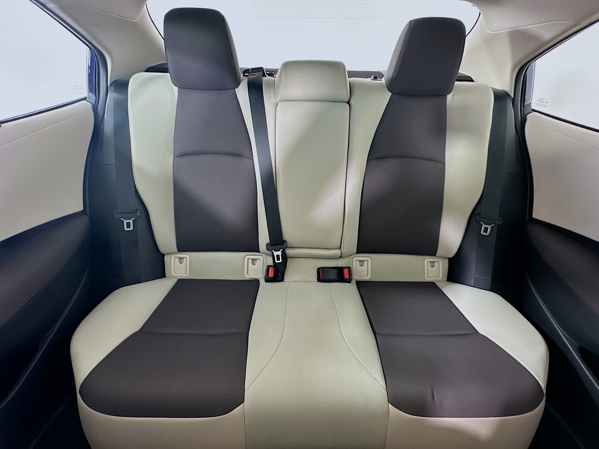 Certified 2025 Toyota Corolla LE FWD image 29