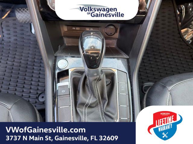 Certified 2023 Volkswagen Taos SE image 26
