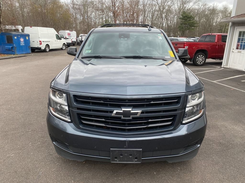 Used 2020 Chevrolet Suburban Premier AWD/4WD image 3