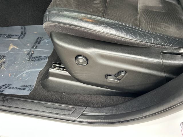 Used 2022 Jeep Grand Cherokee Laredo X image 10