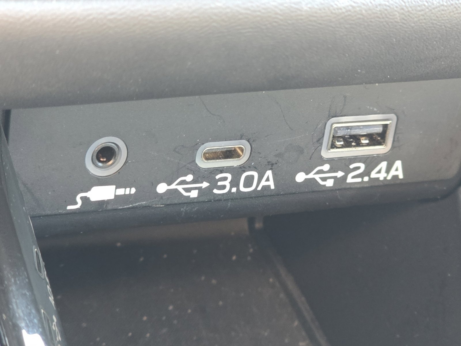 Used 2025 Subaru Outback Touring XT AWD/4WD image 9
