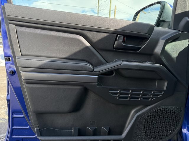 Certified 2025 Toyota Tacoma SR5 image 29