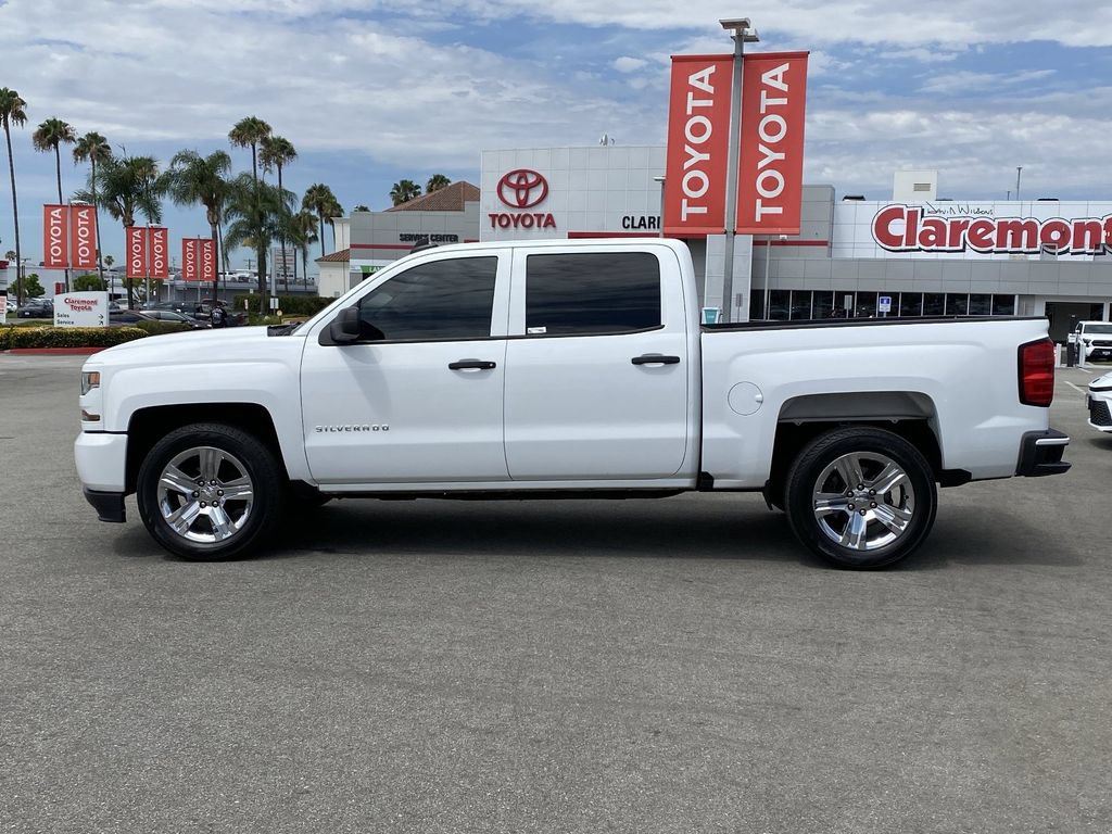 Used 2018 Chevrolet Silverado 1500 Custom w/ Custom Convenience Package RWD image 38