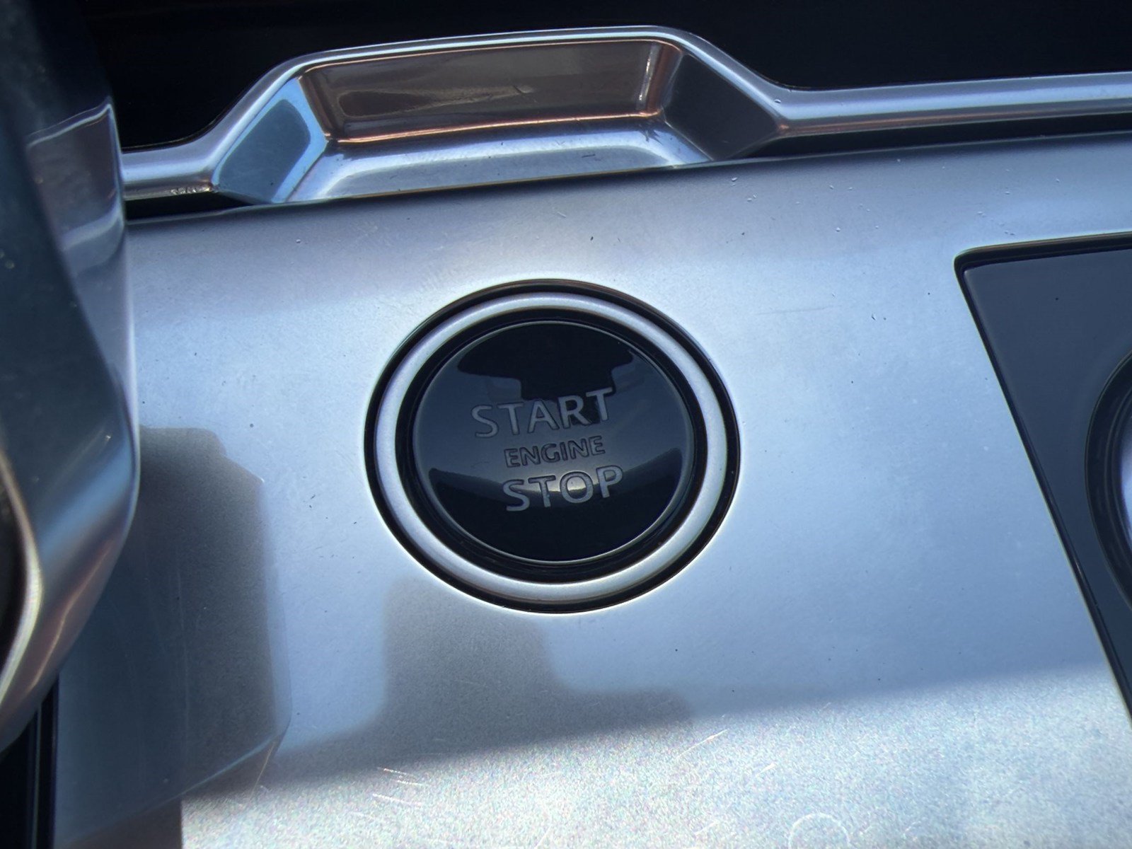 Used 2023 Land Rover Range Rover SE AWD/4WD image 17
