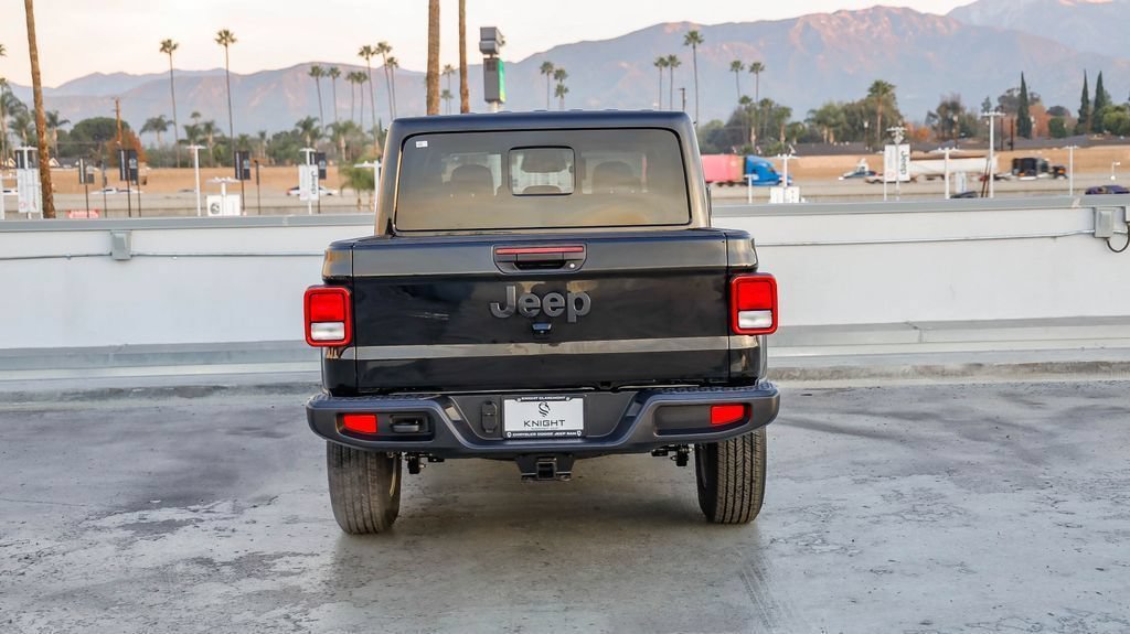 New 2026 Jeep Gladiator Sport AWD/4WD image 8