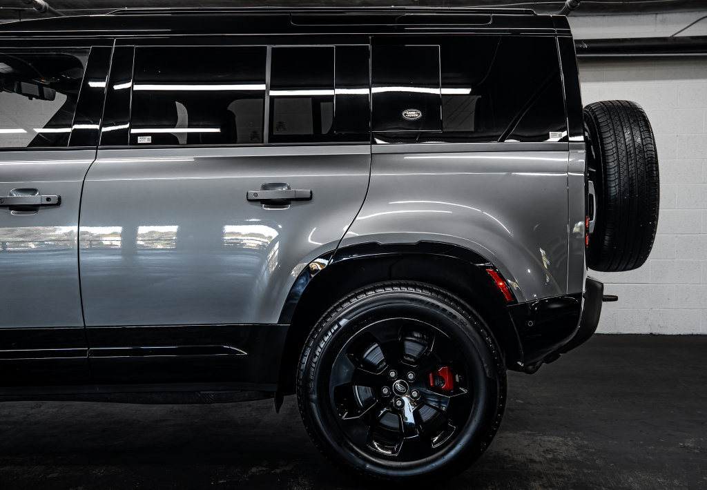 Used 2021 Land Rover Defender 110 X AWD/4WD image 13
