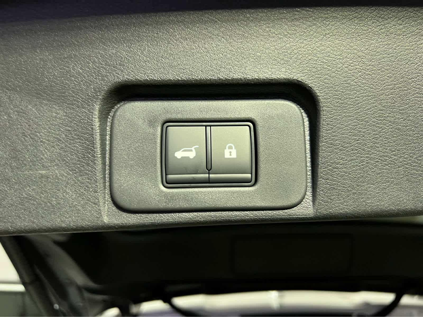 New 2026 Nissan Rogue SV image 18