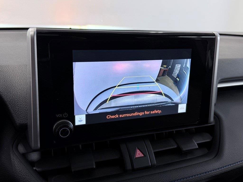 Used 2024 Toyota RAV4 SE image 25