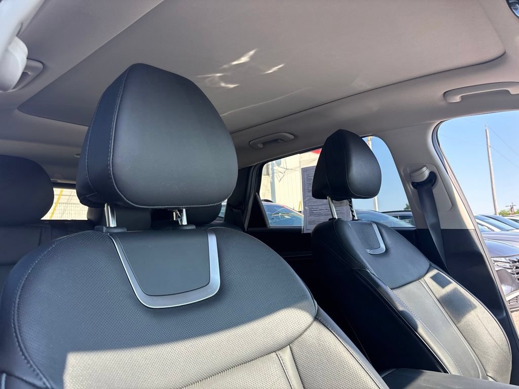Certified 2023 Hyundai Tucson Limited AWD/4WD image 34