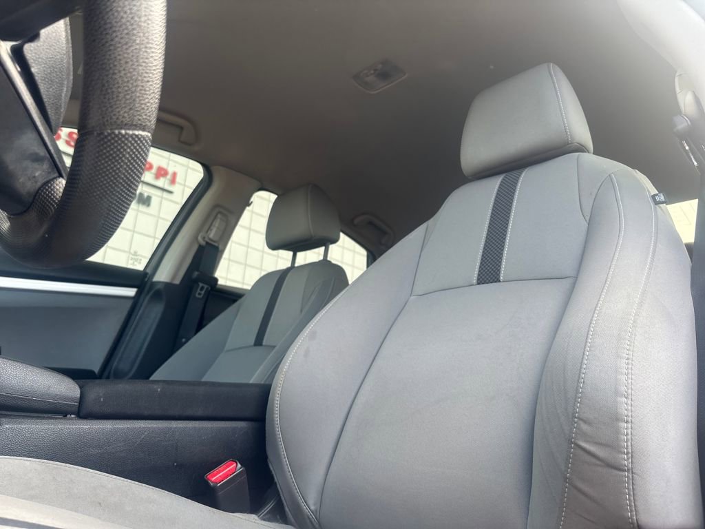 Used 2019 Honda Civic LX image 9