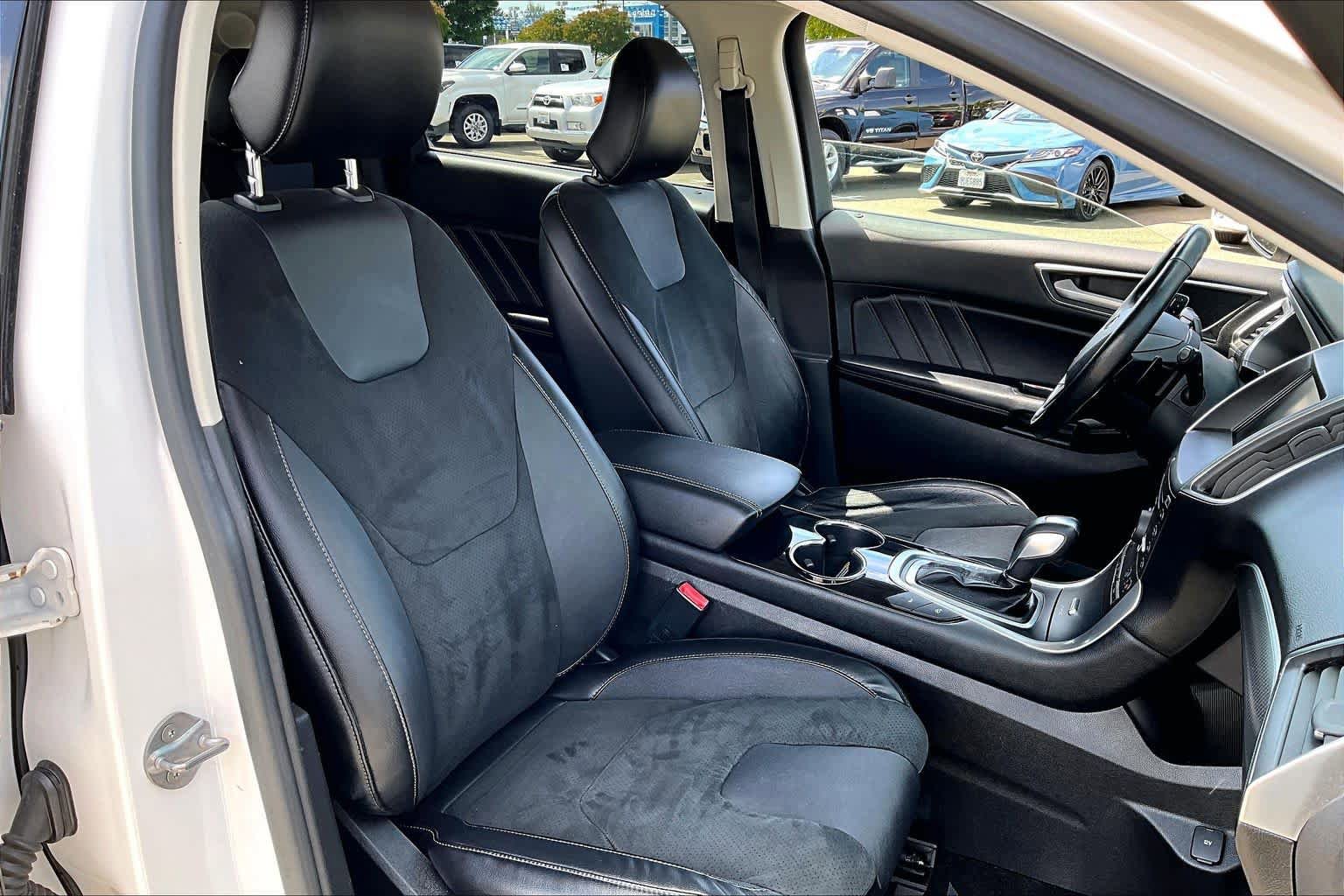Used 2015 Ford Edge Sport w/ Equipment Group 401A AWD/4WD image 8