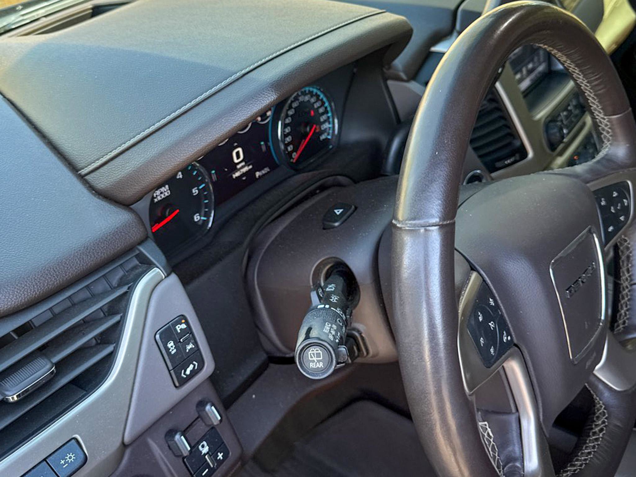 Used 2017 GMC Yukon Denali w/ Open Road Package image 19