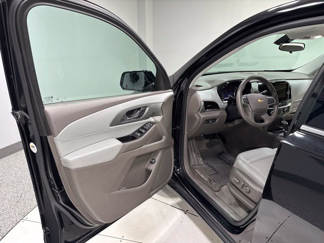 Used 2020 Chevrolet Traverse LT AWD/4WD image 9