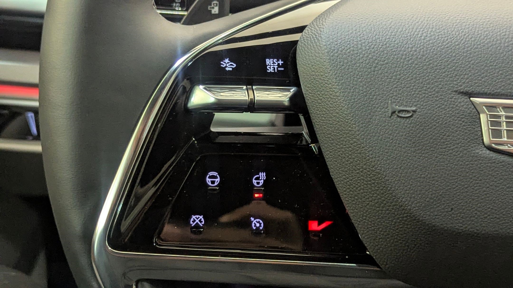 New 2026 Cadillac Vistiq Luxury image 16