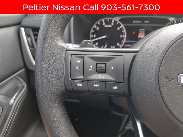 Certified 2024 Nissan Rogue SV FWD image 27