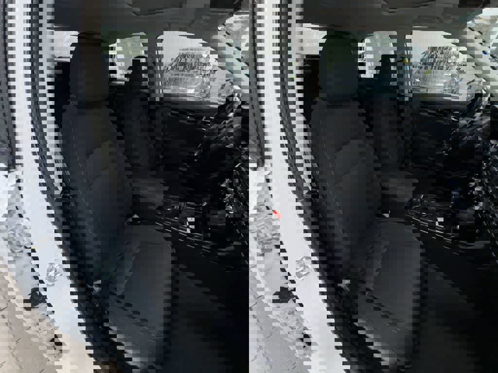 Certified 2023 Honda Civic EX image 16