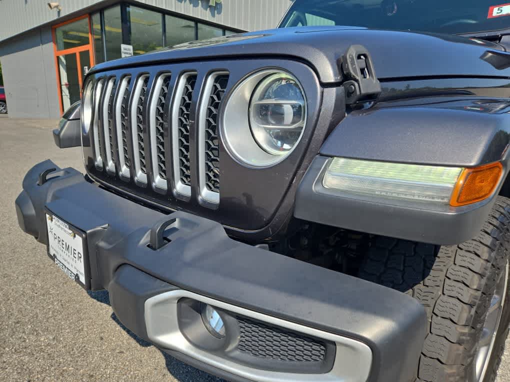 Used 2020 Jeep Gladiator Overland AWD/4WD image 9