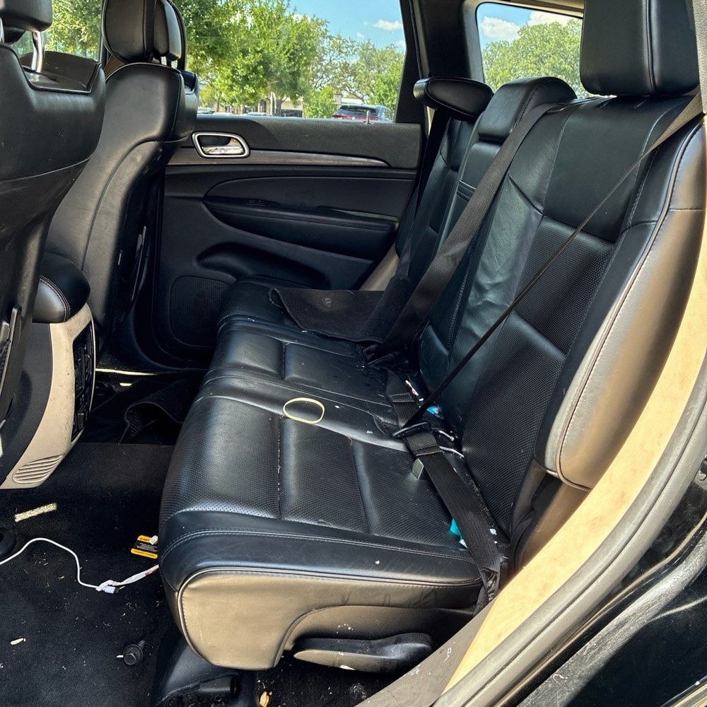 Used 2019 Jeep Grand Cherokee Limited w/ Luxury Group II AWD/4WD image 12