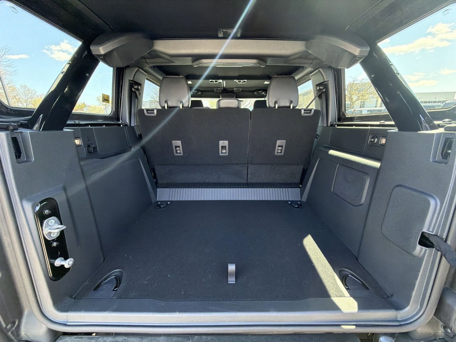 New 2026 Ford Bronco Outer Banks w/ Sasquatch Package image 32