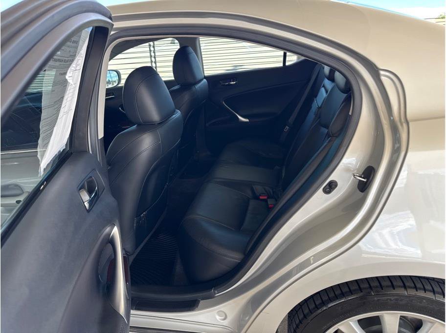 Used 2008 Lexus IS 250 AWD image 11