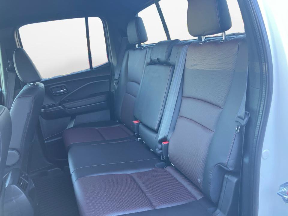 Certified 2023 Honda Ridgeline Black Edition image 12