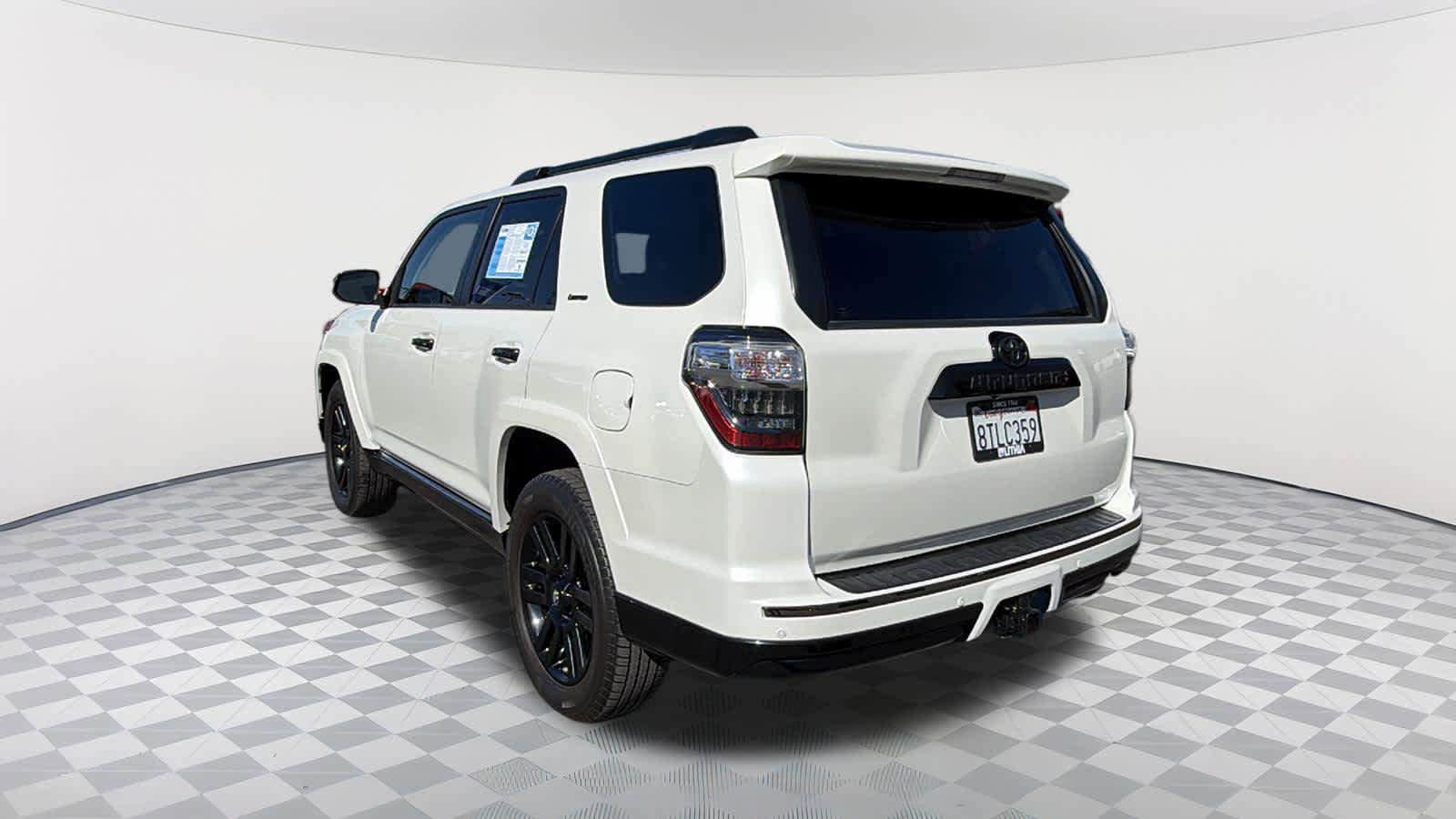 Used 2021 Toyota 4Runner Nightshade AWD/4WD image 7