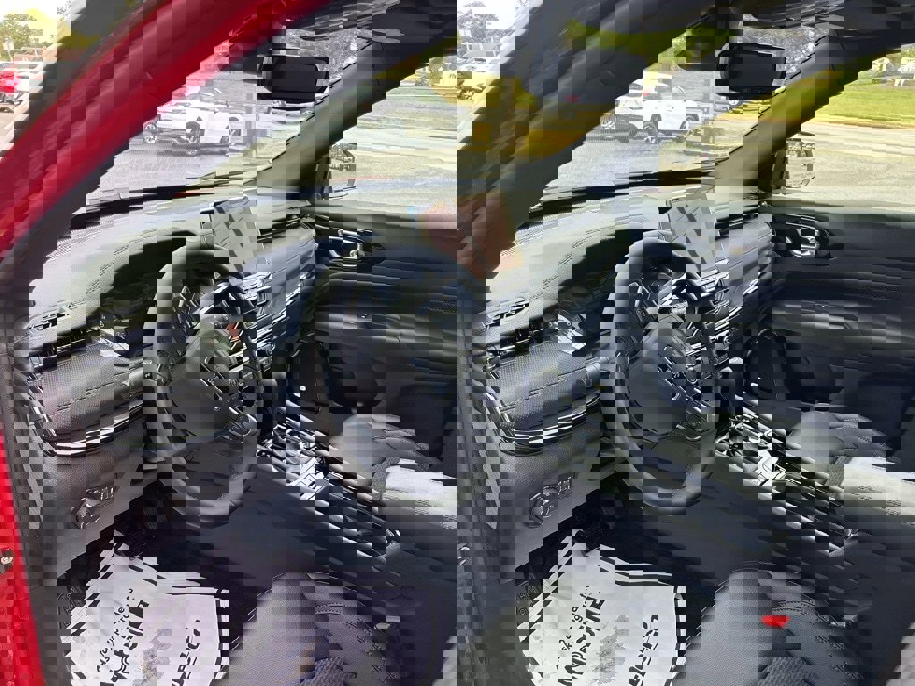 New 2025 Jeep Compass Latitude w/ Sun & Sound Group image 24