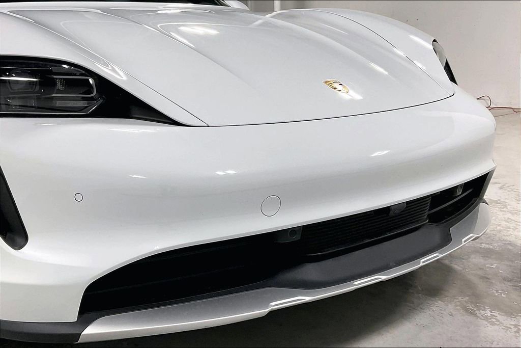 Used 2022 Porsche Taycan 4 Cross Turismo image 34