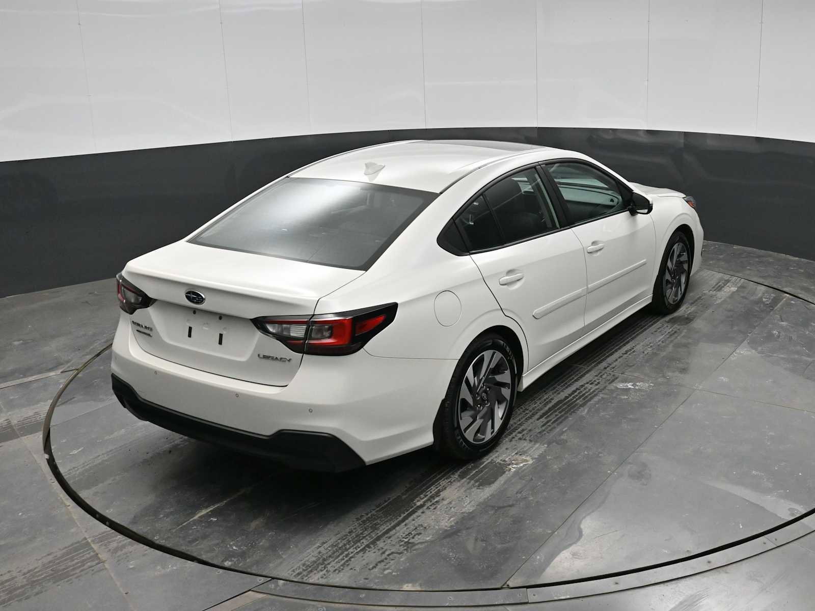 Used 2023 Subaru Legacy Limited image 27