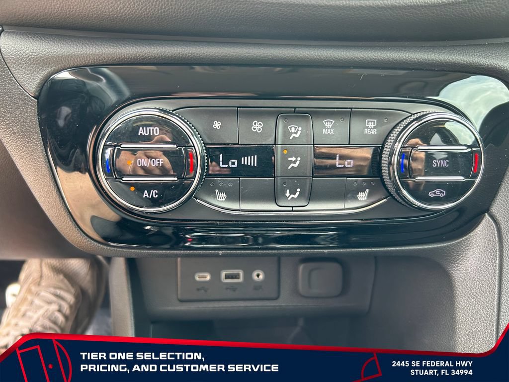 Used 2023 Buick Encore GX Select w/ Sport Touring Package AWD/4WD image 24