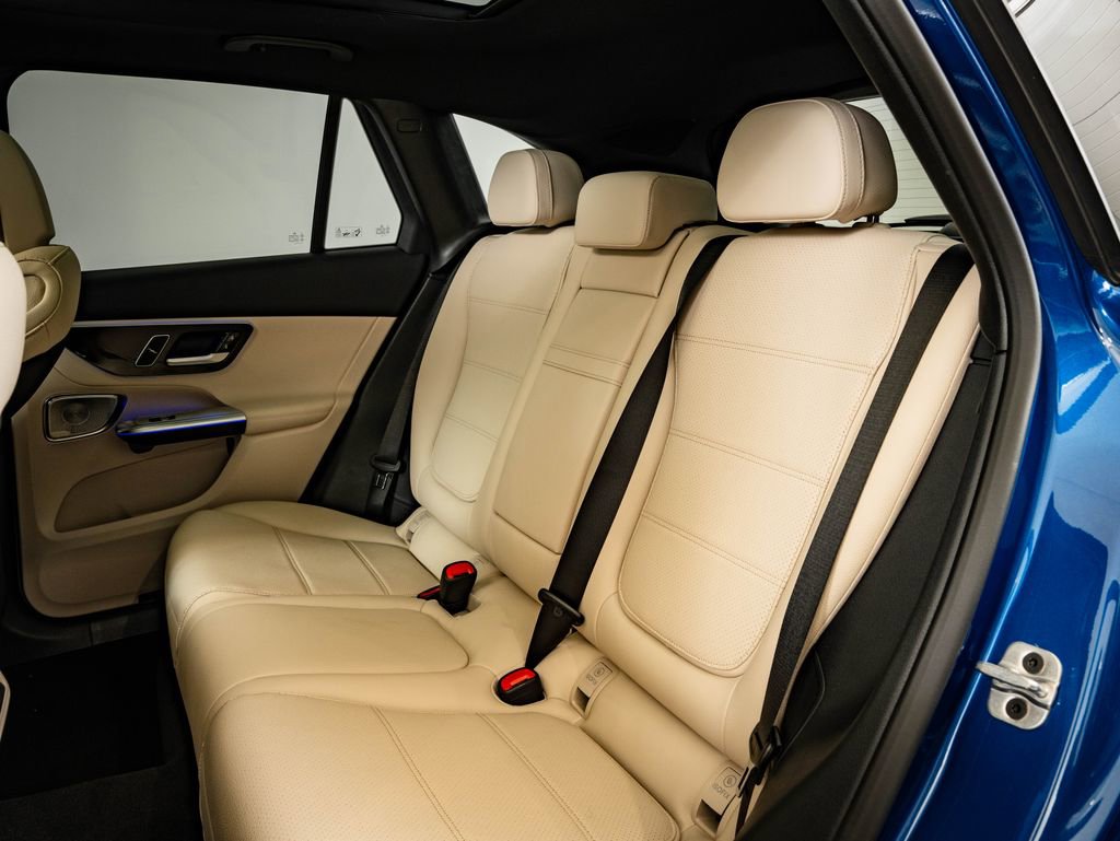 New 2026 Mercedes-Benz GLC 300 4MATIC image 42