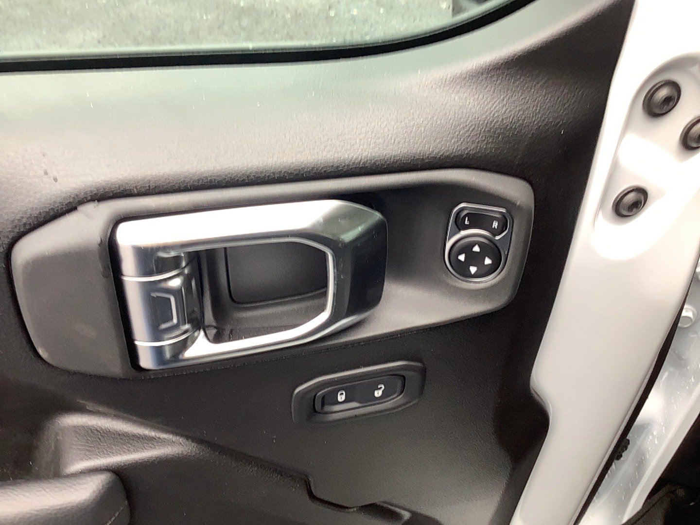 New 2026 Jeep Wrangler Sport AWD/4WD image 10