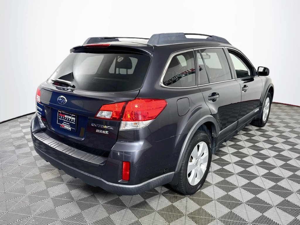 Used 2012 Subaru Outback 2.5i Premium w/ All-Weather Pkg AWD/4WD image 7