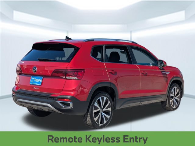 Used 2024 Volkswagen Taos SE FWD image 6