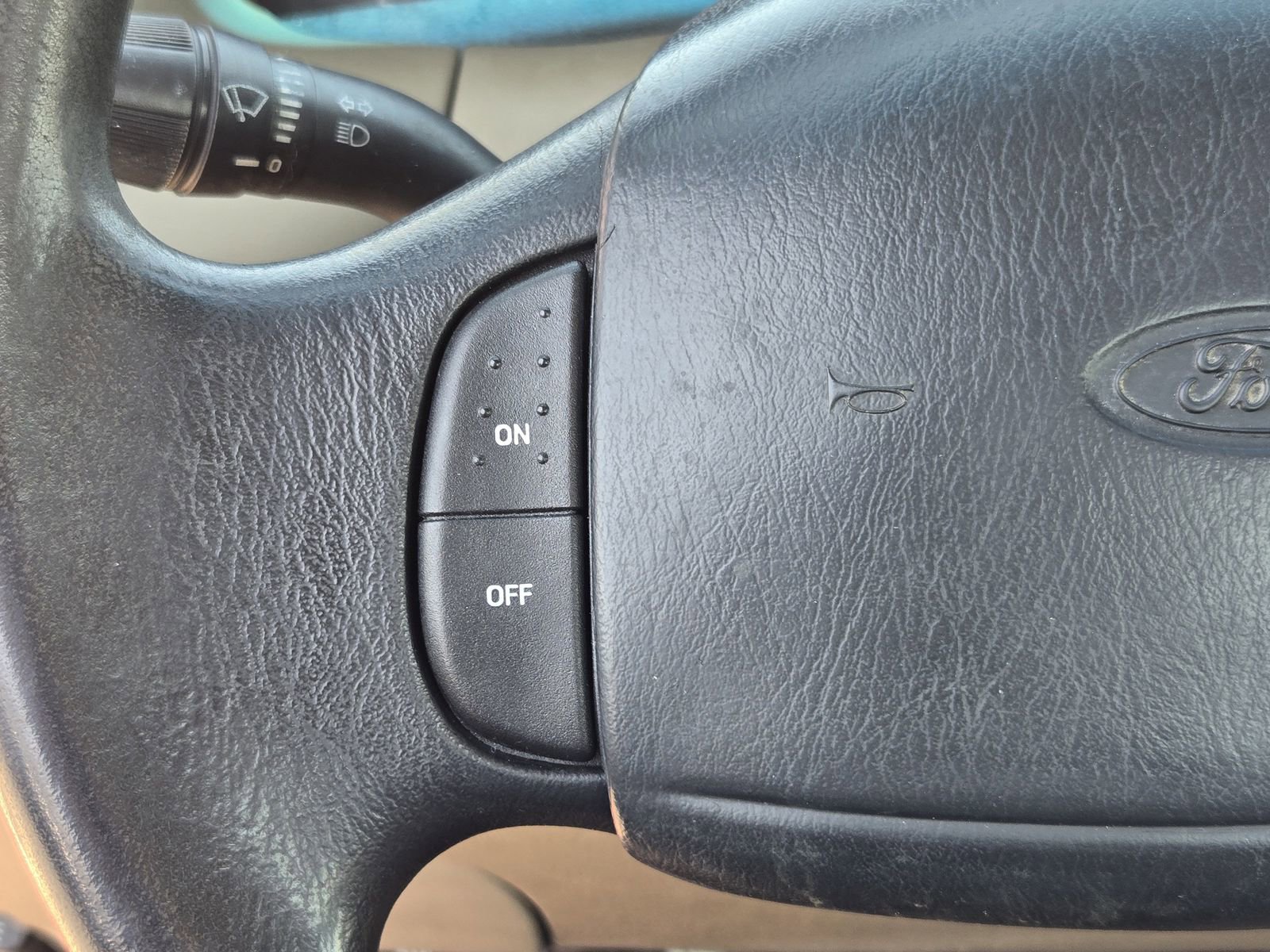 Used 2000 Ford F150 XLT AWD/4WD image 27