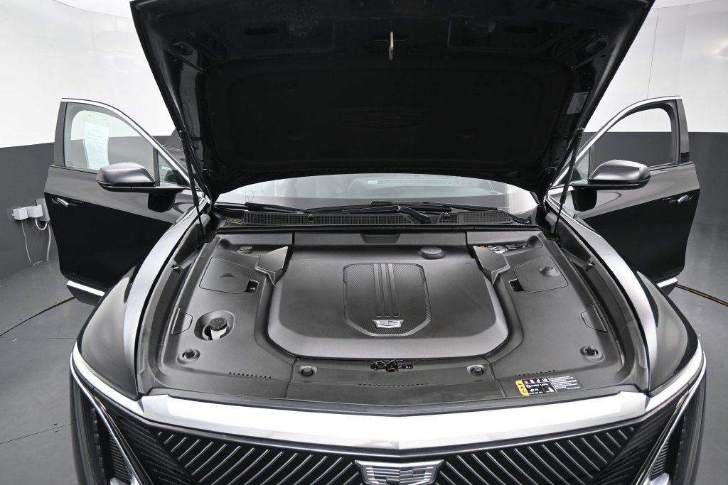 Used 2024 Cadillac Lyriq Luxury RWD image 35