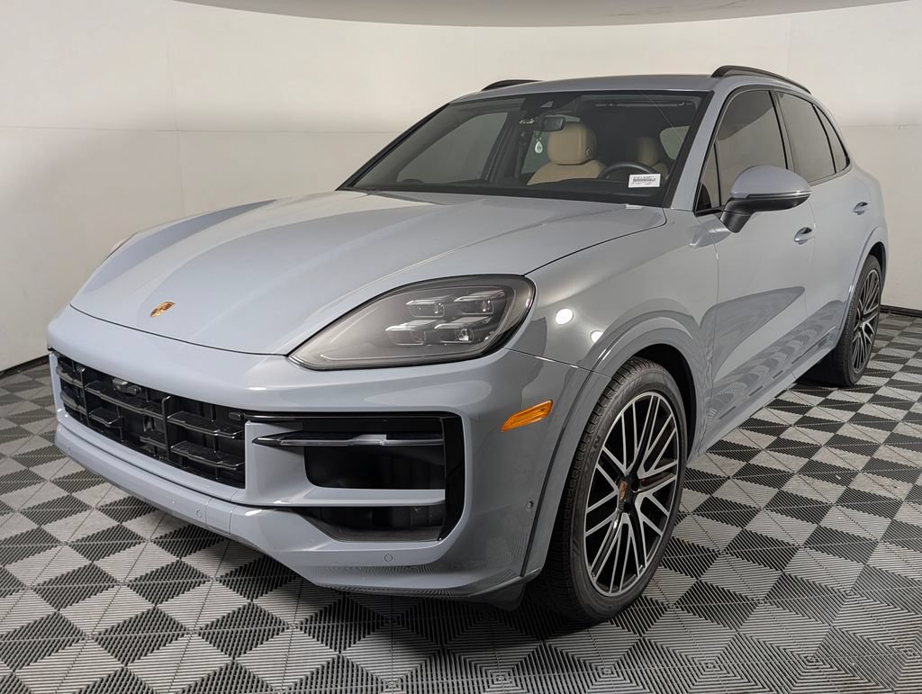 Certified 2025 Porsche Cayenne S