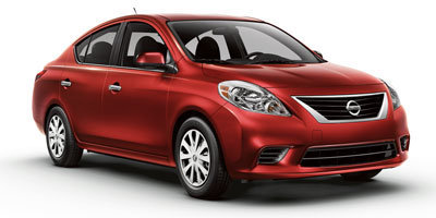 Used 2012 Nissan Versa SV FWD image 1